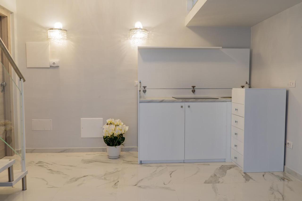Le Suite Crotone Bagian luar foto